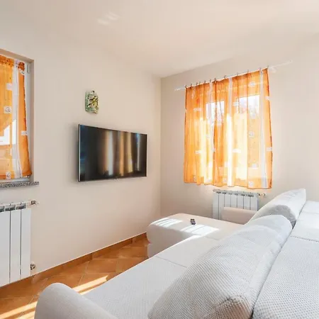 Apartment Cerin With Pool Rovinjsko Selo