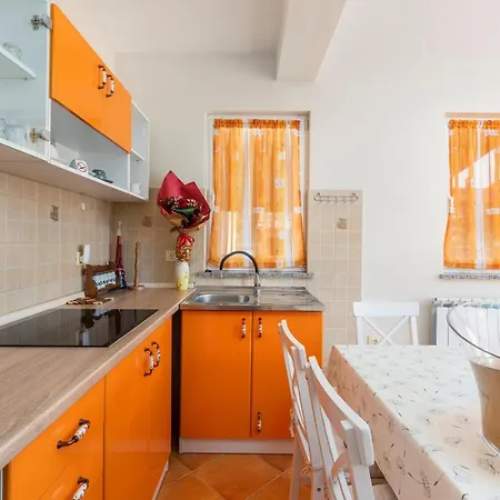 Cerin With Pool Apartment Rovinjsko Selo