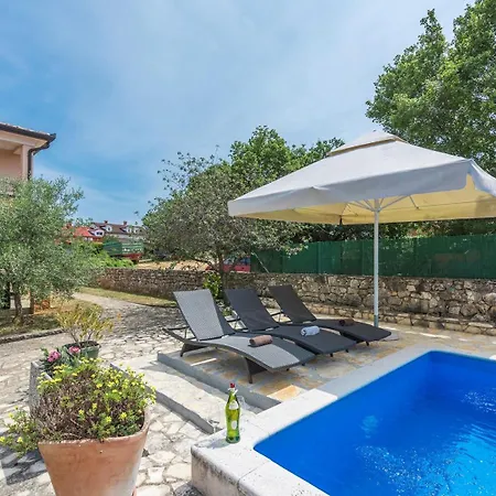 Cerin With Pool * Rovinjsko Selo